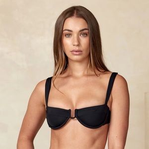 Monday Swimwear Cala Roja Top in Black Chevron